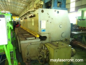 Máy phay CNC cũ | Máy cắt KOMATSU 08